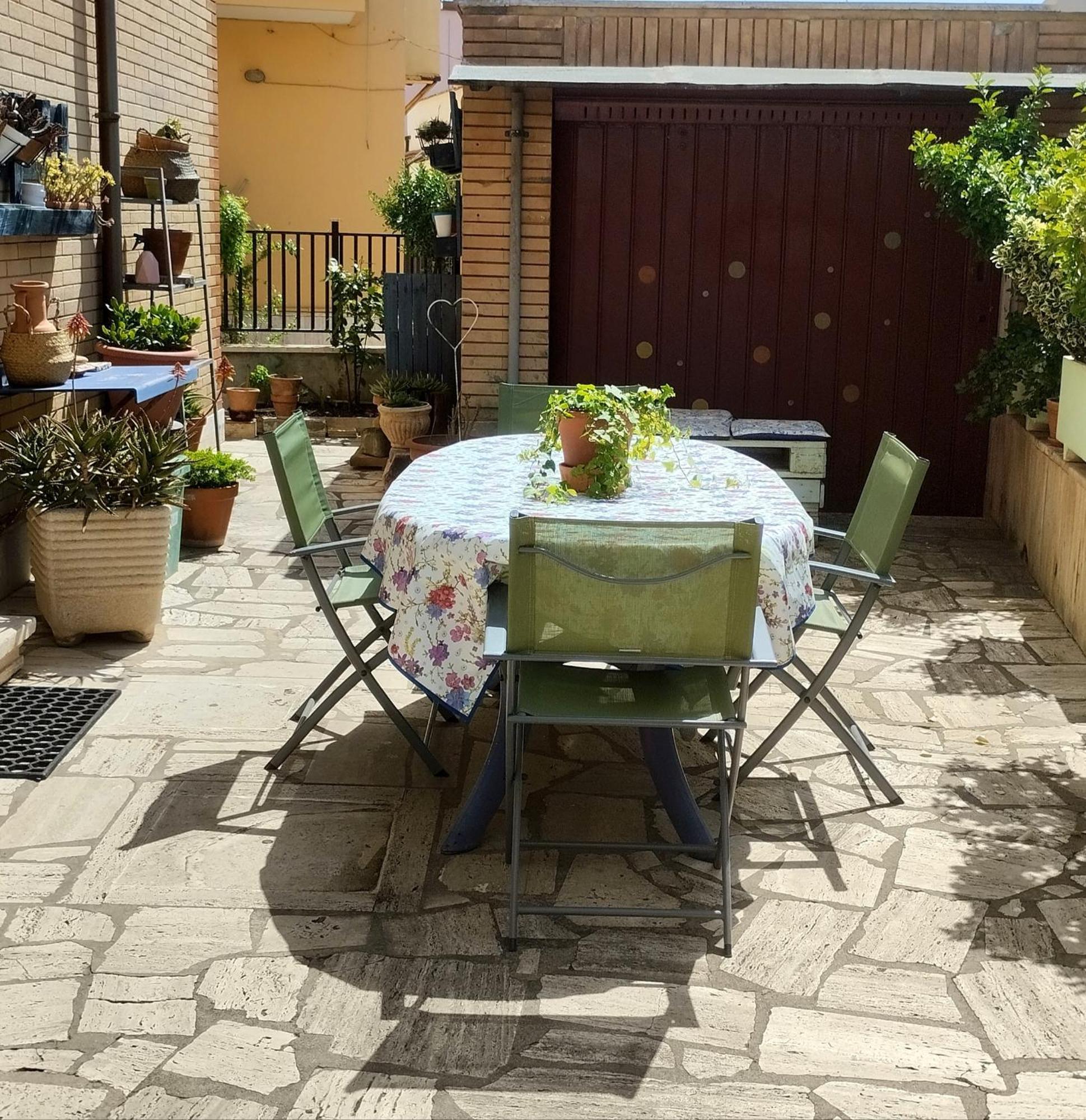 Alf E Ann B&B Tivoli Terme Kültér fotó
